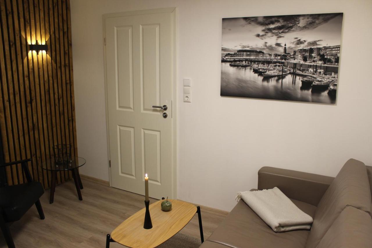 נוי וולמסטורף Kleine Souterrain Wohnung Naehe Hamburg מראה חיצוני תמונה
